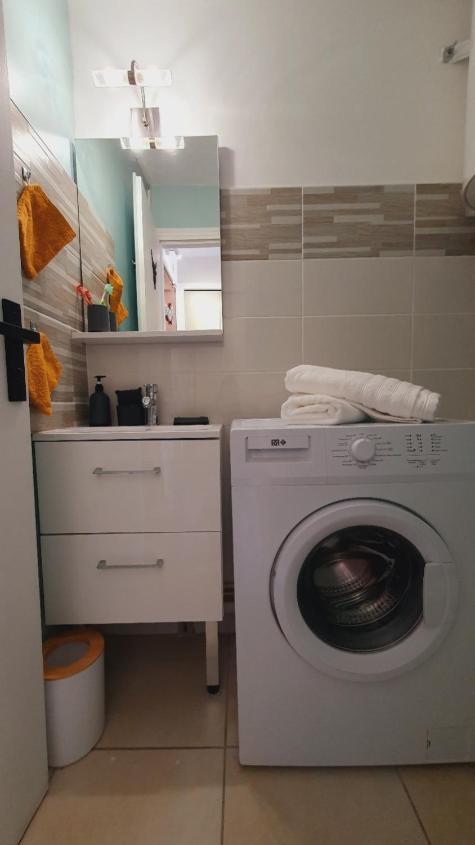 T2 West City Parking Clim Wifi 4Pers - Rossiconciergerie - Linge Inclus Ла Гранде-Моте Екстериор снимка