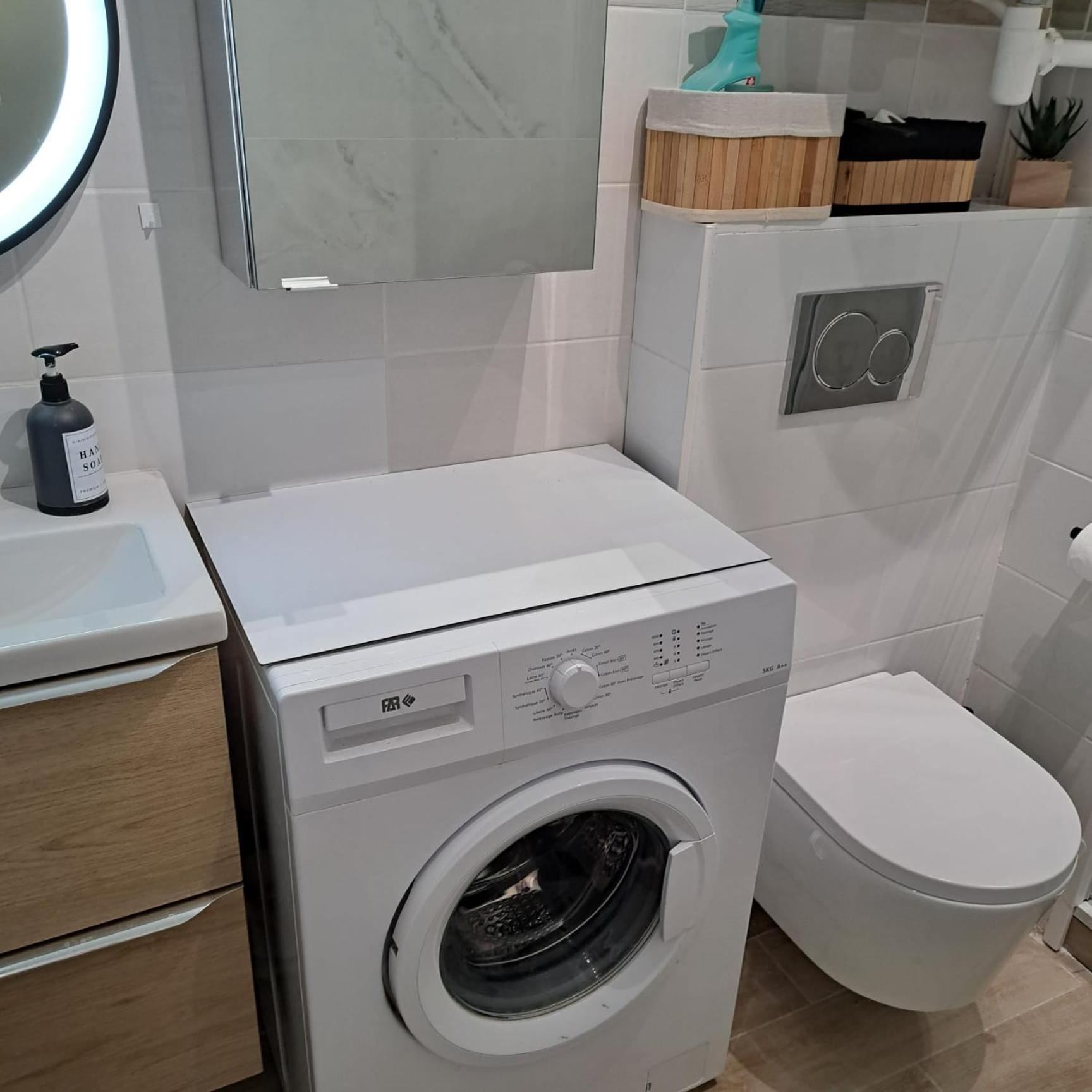 T2 West City Parking Clim Wifi 4Pers - Rossiconciergerie - Linge Inclus Ла Гранде-Моте Екстериор снимка
